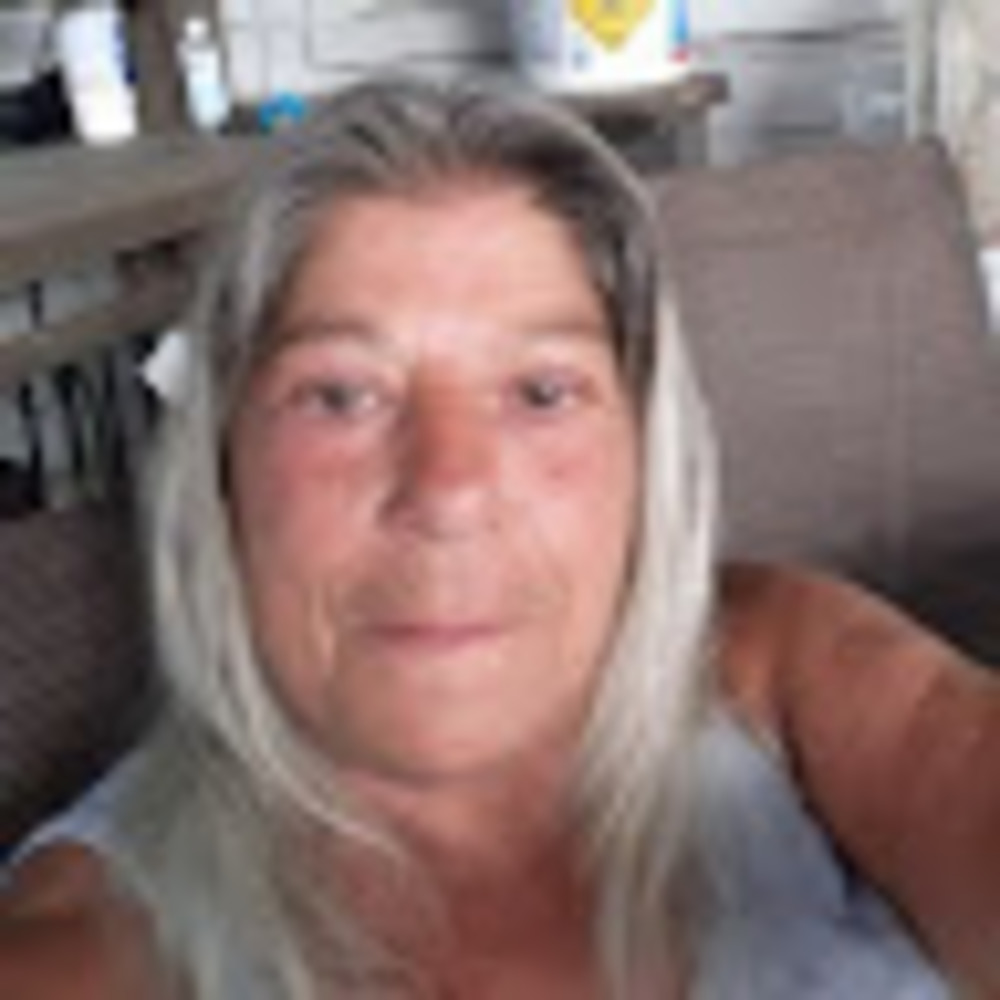 Meet your Posher, Resha